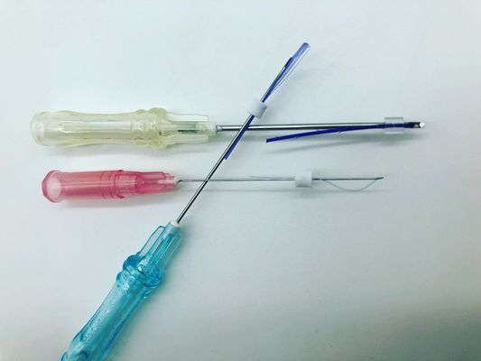 額は取り外しとげがあるPDOの糸にしわを寄せる